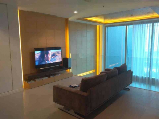 ขายคอนโดหรู The River ขนาด 137 ตรม.