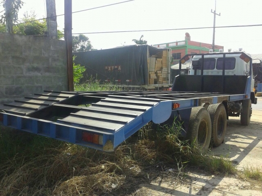 FM177LA 10 ล้อ เพลาเดียว เทเลอร์บรรทุกแบคโฮ