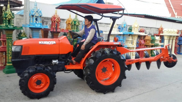 ขายรถไถ ขายรถไถ