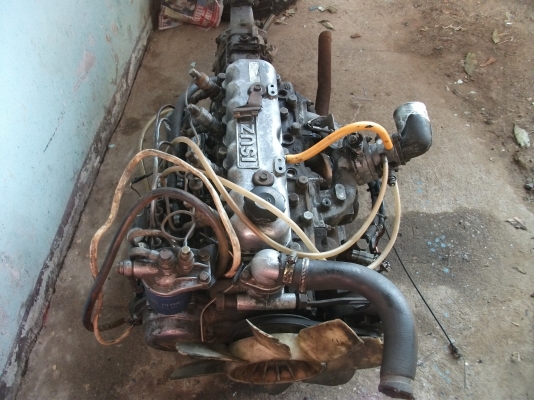 ขาย เครื่อง อีซูสุ c 190 ดีเซลพร้อมเกียร์