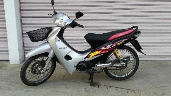 สตาร์ทมือ wave100s เทาดำ กท667 เครื่องเดิม 15,500