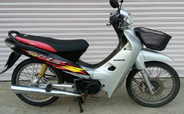 สตาร์ทมือ wave100s เทาดำ กท667 เครื่องเดิม 15,500