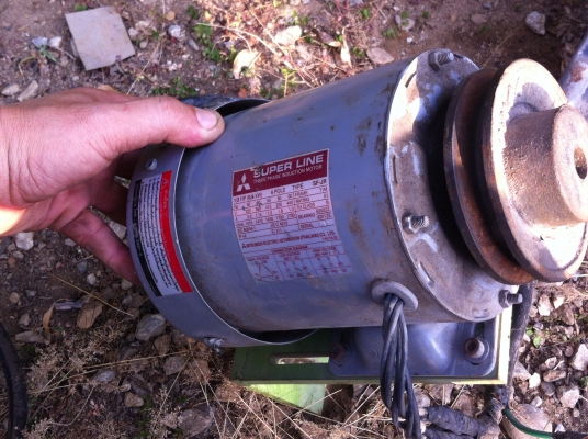 มอเตอร์ มิตซูบิชิ 1/2 แรงม้า 220/380 V. รอบ 1400 รอบต่อนาที ต่อใช้งานไฟบ้านเฟสเดียวได้ มอเตอร์ มิตซูบิชิ 1/2 แรงม้า 220/380 V. รอบ 1400 รอบต่อนาที ต่อใช้งานไฟบ้านเฟสเดียวได้