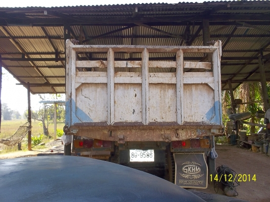 ขายกระบะดั้ม  ติดกับรถฮีโน่