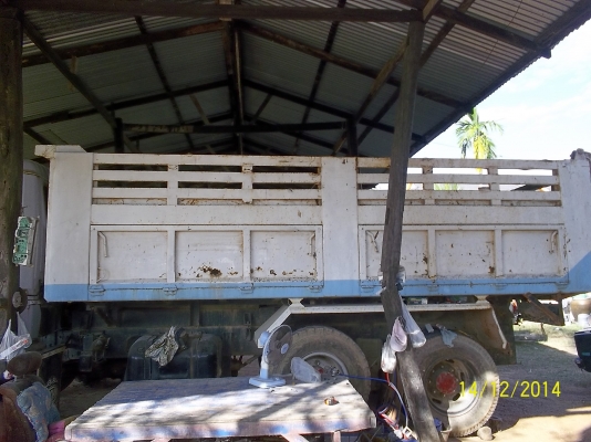 ขายกระบะดั้ม  ติดกับรถฮีโน่