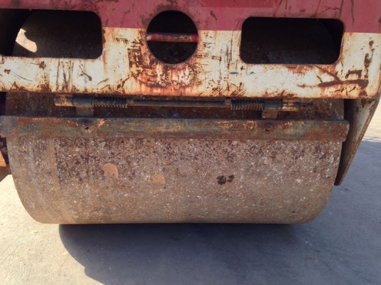 ขายรถบดสั่นสะเทือน 3.8 ตัน SAKAI TV-40N หน้าเหล็ก หลังยาง