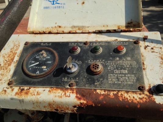 ขายรถบดสั่นสะเทือน 3.8 ตัน SAKAI TV-40N หน้าเหล็ก หลังยาง