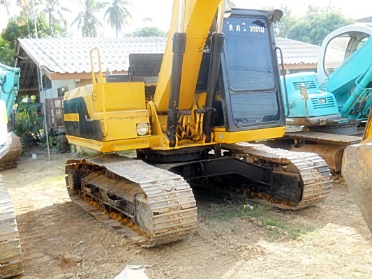 cat e120b สนใจโทร 092-3309229 อี๊ด สองห้อง