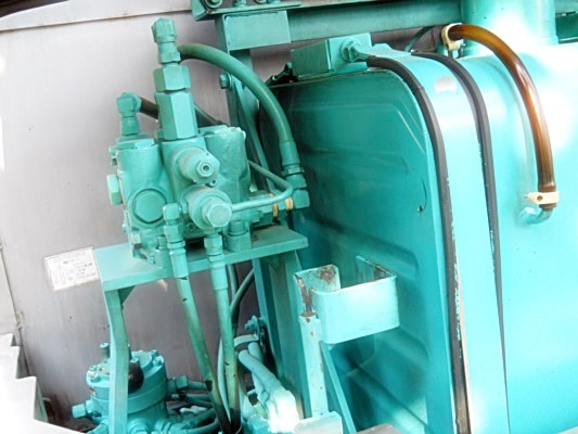 รถแบคโฮเก่านอก sk 60 super สนใจโทร 092-3309229 อี๊ด สองห้อง