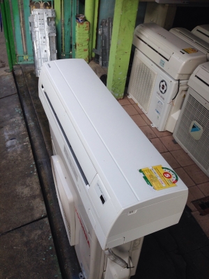 **** ขายแอร์ TOSHIBA 24000 BTU สภาพสวย **** **** ขายแอร์ TOSHIBA 24000 BTU สภาพสวย ****