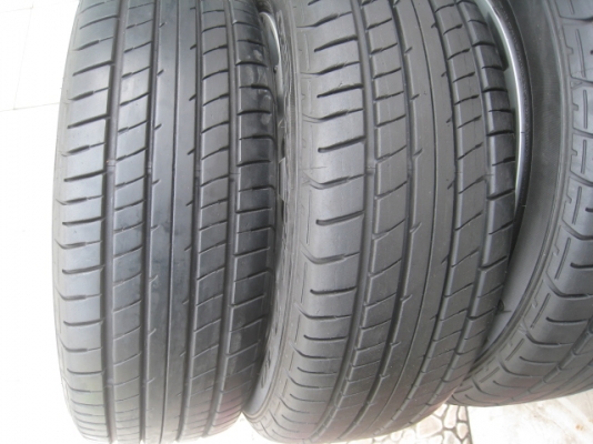 ขายล้อแม็กมือสอง Attrage 15" พร้อมยางปี13 สนใจติดต่อเล็กคลองสามครับ 081-3747940