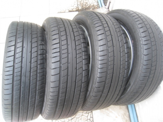 ขายล้อแม็กมือสอง Attrage 15" พร้อมยางปี13 สนใจติดต่อเล็กคลองสามครับ 081-3747940