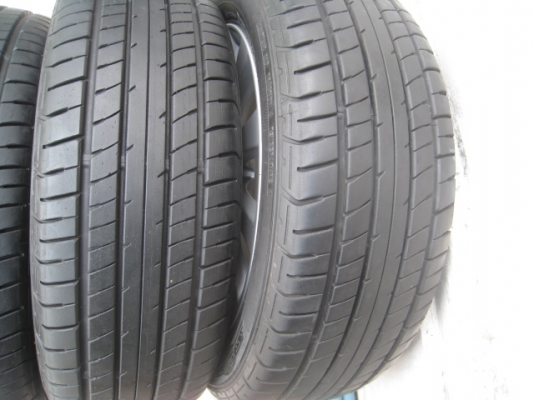 ขายล้อแม็กมือสอง Attrage 15" พร้อมยางปี13 สนใจติดต่อเล็กคลองสามครับ 081-3747940