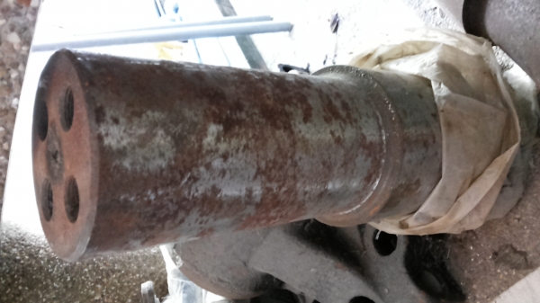 ขาย ชุดเพลาแหนบ isuzu jumbo,rocky210-240-270 ยกชุด ลด 50\%