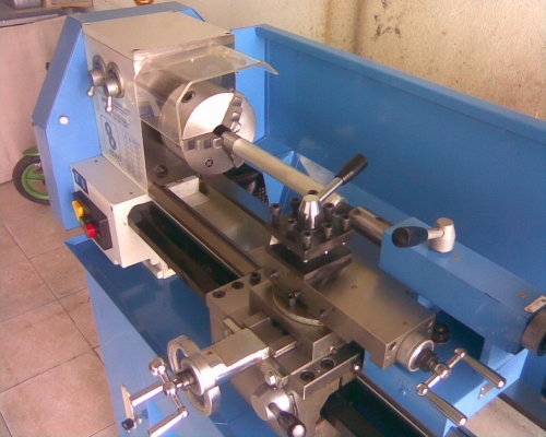 เครื่องกลึง 3.5 ฟุต มือหนึ่ง ขายลดราคาล้างสต๊อก เกียร์บล็อค ใช้ไฟบ้าน เครื่องจักรพร้อมใช้งาน เครื่องกลึง 3.5 ฟุต มือหนึ่ง ขายลดราคาล้างสต๊อก เกียร์บล็อค ใช้ไฟบ้าน เครื่องจักรพร้อมใช้งาน