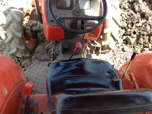 Kubota M6040