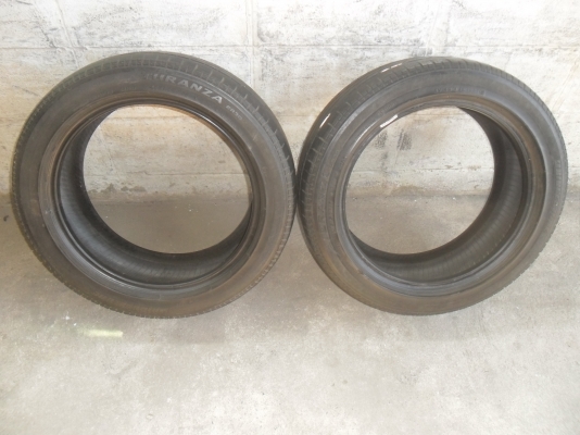 ยาง BRIDGESTONE 215/50R17ปี10 สวยๆ 1 คู่ ราคา 1500 บาท