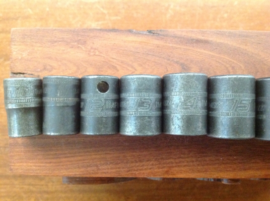 ขายลูกบล็อคขันกระแทรก Vintage Snap-On 3 หุน( เบอร์ 10-19 )