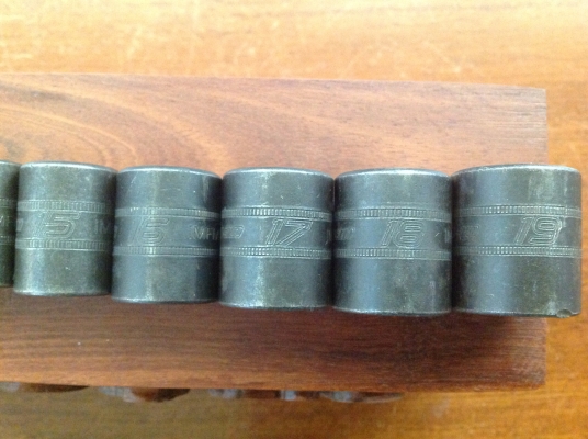 ขายลูกบล็อคขันกระแทรก Vintage Snap-On 3 หุน( เบอร์ 10-19 )