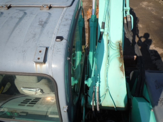 ขาย Kobelco SK135SR-1ES (YY04) ซุปเปอร์ ปี2006 มีใบมีดดัน แทรคเหล็กหุ้มยาง ราคาไม่แพงครับ