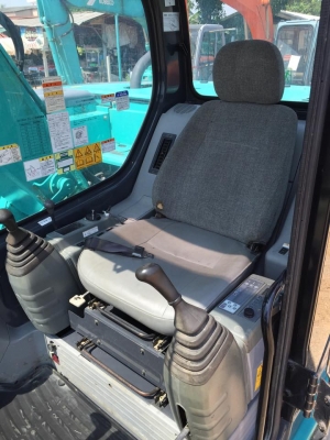 ขาย Kobelco SK135SR-1ES (YY04) ซุปเปอร์ ปี2006 มีใบมีดดัน แทรคเหล็กหุ้มยาง ราคาไม่แพงครับ