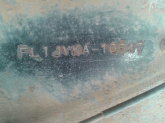 ขายรถบรรทุสิบล้อไม่ดัมพ์ HIN 1J FL1JYKA เครื่อง JO8C-210 แรง 1 เพลา กระบะมิเนียมไม่ดัมพ์อู่สหกิจ