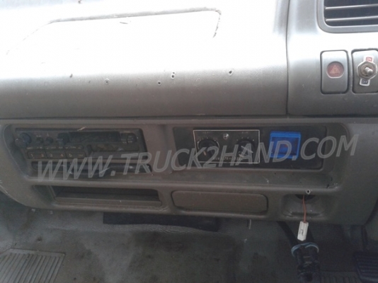 รถบรรทุกเฉพาะกิจ (รถขยะ) 6 ล้อดัมพ์ ยี่ห้อ ISUZU NPR 120 แรงม้า สามารถดูสภาพรถและทดลองขับได้ที่ศูนย์พักรถ truck2hand และยังต่อรองราคาได้อีกครับ