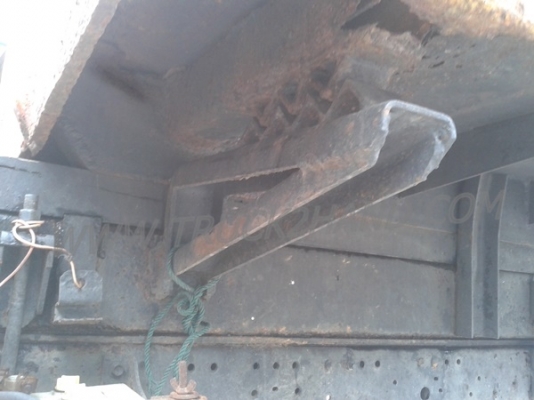 รถบรรทุกเฉพาะกิจ (รถขยะ) 6 ล้อดัมพ์ ยี่ห้อ ISUZU NPR 120 แรงม้า สามารถดูสภาพรถและทดลองขับได้ที่ศูนย์พักรถ truck2hand และยังต่อรองราคาได้อีกครับ