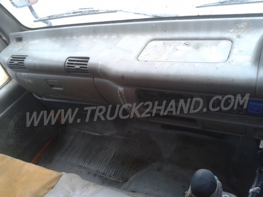 รถบรรทุกเฉพาะกิจ (รถขยะ) 6 ล้อดัมพ์ ยี่ห้อ ISUZU NPR 120 แรงม้า สามารถดูสภาพรถและทดลองขับได้ที่ศูนย์พักรถ truck2hand และยังต่อรองราคาได้อีกครับ