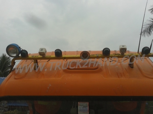 รถบรรทุกเฉพาะกิจ (รถขยะ) 6 ล้อดัมพ์ ยี่ห้อ ISUZU NPR 120 แรงม้า สามารถดูสภาพรถและทดลองขับได้ที่ศูนย์พักรถ truck2hand และยังต่อรองราคาได้อีกครับ