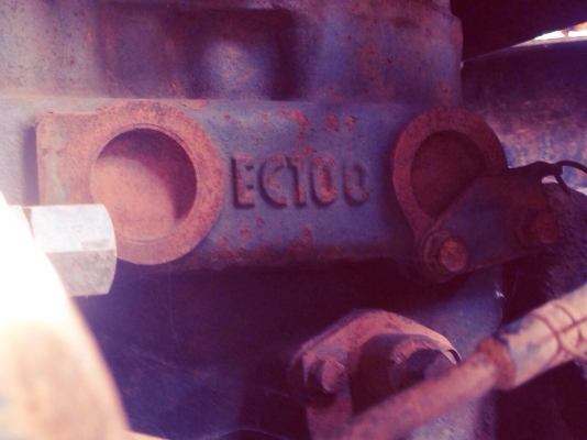 HINO KL300 - 135 HP EC100 หกล้อดั๊มพ์ หัวเก๋งสภาพดีเดิมดีไม่ผุภายในคอนโซลครบ รถเครื่องยนต์ดีเกียร์ดียังใช้งานได้ดีครับ แต่ขายตามสภาพนะครับ ยางไม่มีแต่กระทะล้อมีให้ครบนะครับ ขอบ 20 เอกสารทะเบียนไม่มี เป็นสัญญาซื้อขายนะครับ ราคาต่อรองได้ครับ