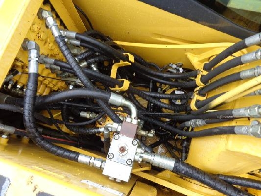 PW130-7K # K40135 : รถขุด ล้อยาง Komatsu T. กุ้ง:0813062283