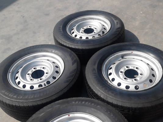 215/70R15 กะทะล้อ ขนาด 6 รู พร้อมยาง ชุด 4 ล้อ TEL.081-427-3941 215/70R15 กะทะล้อ ขนาด 6 รู พร้อมยาง ชุด 4 ล้อ TEL.081-427-3941