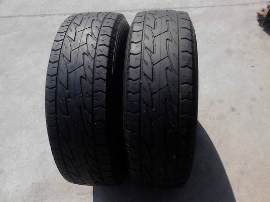 235/75R15 RADAR RXS-8   มี 2 เส้น  TEL.081-427-3941