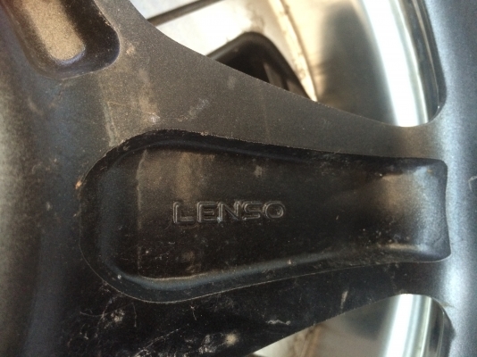 ขายถูกๆแม็กซ์ใหม่ LENSO แท้ ขอบ18