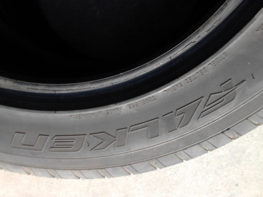 215/55R16 FALKEN ZIEX ZE-522 มี 2 เส้น TEL.081-427-3941