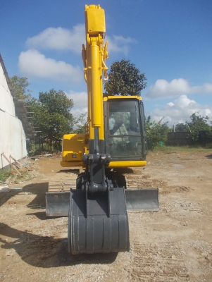 ขายรถขุด(แม็คโคร) KOMATSU PC 60-7 ขายรถขุด(แม็คโคร) KOMATSU PC 60-7