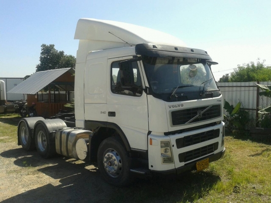 รถหัวลาก VOLVO FM9 6x2 ปี 45  340 HP ราคาเงินสด 1,200,000 ติดต่อคุณนริศ 081-733-5156