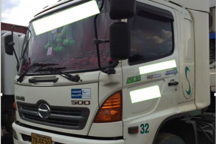 รถหัวลาก VOLVO FM9 6x2 ปี 45  340 HP ราคาเงินสด 1,200,000 ติดต่อคุณนริศ 081-733-5156