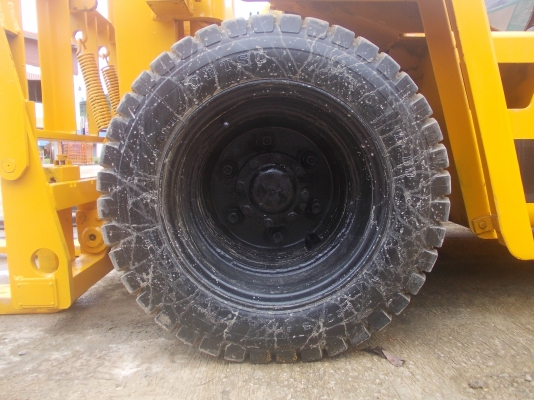 ขายรถโฟกลิฟ KOMATSU FD25-7 ขายรถโฟกลิฟ KOMATSU FD25-7