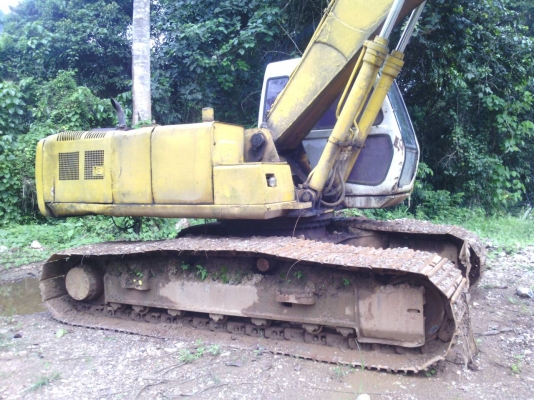 ขายแบคโฮ ซูมิโตโม่ SH200 รถใช้งานได้ปกติ สีไม่ค่อยสวย อย่างอื่นได้ พร้อมใช้งานเลย ราคาต่อรองได้ครับ 087-2976734