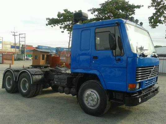 หัวลาก VOLVO FL10 6x4 318 HP ราคาเงินสด 750,000 ติดต่อคุนริศ 081-733-5156