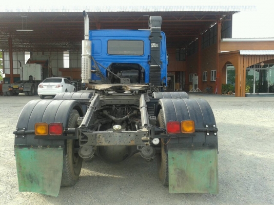 หัวลาก VOLVO FL10 6x4 318 HP ราคาเงินสด 750,000 ติดต่อคุนริศ 081-733-5156