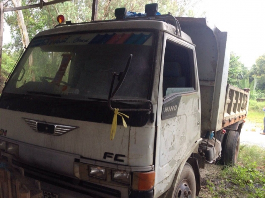 6ล้อดั้มพ์ HINO FC2W 120แรงม้า ห้างแท้ รถจอดไม่ใช้งาน สภาพไม่ค่อยสวย แต่เครื่อง คัทซีดี ราคาต่อรองได้ เล่มพร้อม 087-2976734