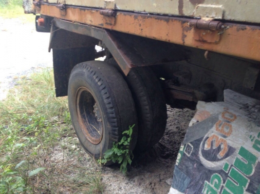 6ล้อดั้มพ์ HINO FC2W 120แรงม้า ห้างแท้ รถจอดไม่ใช้งาน สภาพไม่ค่อยสวย แต่เครื่อง คัทซีดี ราคาต่อรองได้ เล่มพร้อม 087-2976734