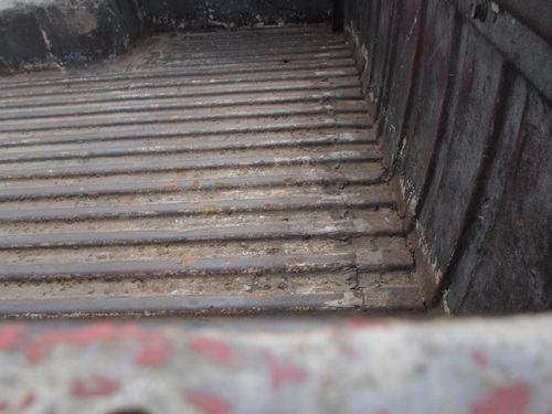 ขายกระบะ ของบิกเอ็มตอนเดียว สีมันร่อนๆ แต่ยังดีอยู่ครับ