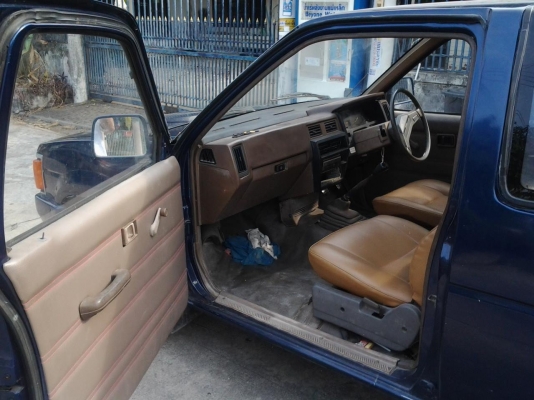 ขาย นิสสัน BIG M แคปพร้อมใช้งาน ถูกๆ