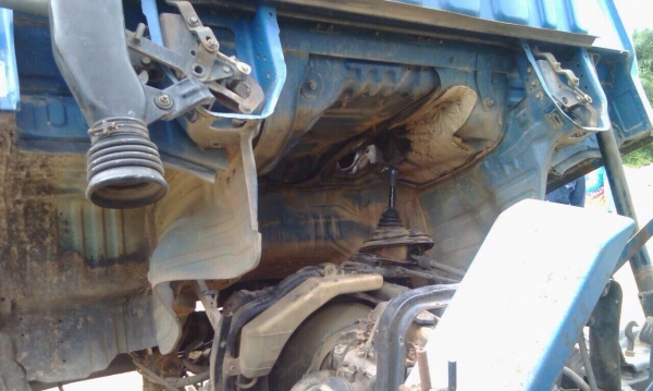 6ล้อดั้มพ์ TOYOTA BU91 115แรงม้า ปี36 รถสภาพสวย พร้อมใช้งาน คัทซีสวย เครื่องแน่นดี ราคาต่อรองได้ เล่มพร้อม 087-2976734