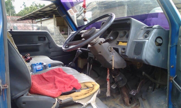 6ล้อดั้มพ์ TOYOTA BU91 115แรงม้า ปี36 รถสภาพสวย พร้อมใช้งาน คัทซีสวย เครื่องแน่นดี ราคาต่อรองได้ เล่มพร้อม 087-2976734