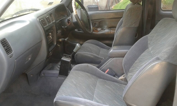 ฝากขายด่วนๆ ก่อนปีใหม่นะครับ รถกระบะ HILUX TIGER ปี 2000 เครื่องดีเซล 5L กระจกไฟฟ้า พวงมาลัยเพาเวอร์ *****ราคาเงินสดนะครับ ไม่รับจัดครับ ****** ฝากขายด่วนๆ ก่อนปีใหม่นะครับ รถกระบะ HILUX TIGER ปี 2000 เครื่องดีเซล 5L กระจกไฟฟ้า พวงมาลัยเพาเวอร์ *****ราคาเงินสดนะครับ ไม่รับจัดครับ ******